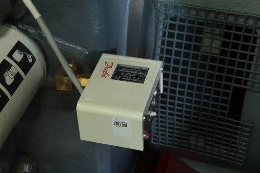 Druckschalter einstellen Kompressor